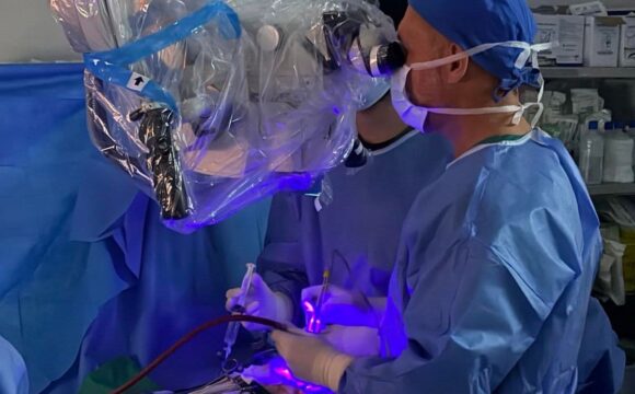 Πλήρης αφαίρεση γλοιωμάτων εγκεφάλου με χρήση 5-ALA